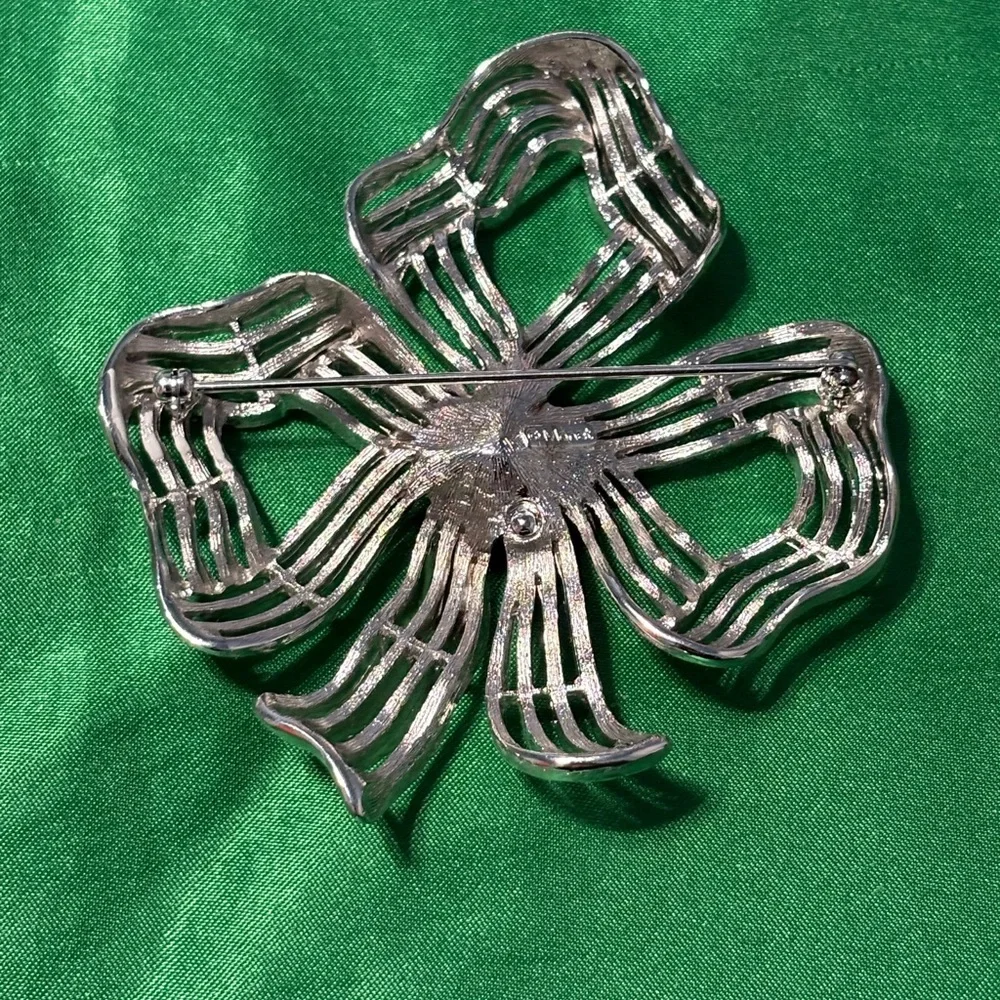 Sale!!! Vintage Silver Ribbon Brooch - Picture 3 of 3